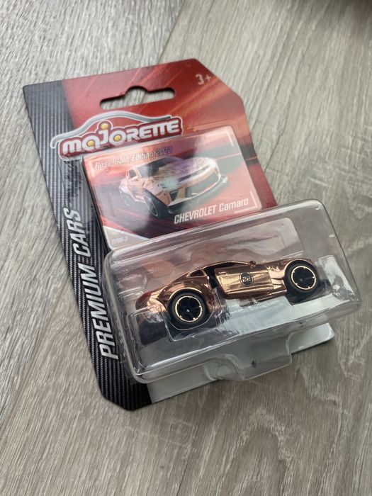 Macheta majorette Chevrolet Camaro Rose Gold Edition 2022