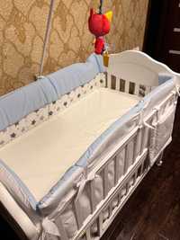 Продается детская кроватка с рождения до 3х лет