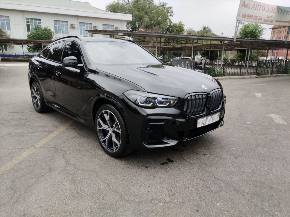 BMW X6 xDrive40i M-sport