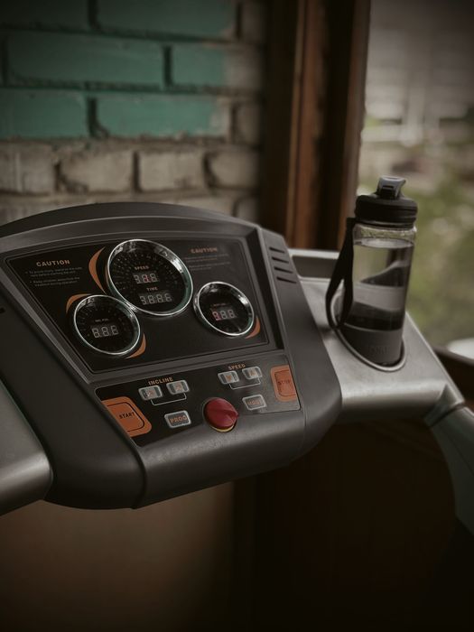 Продам беговую дорожку