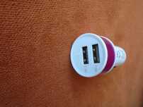 Alimentator auto bricheta masina cu 2 USB ( 2.1 A+ 1.0 A)