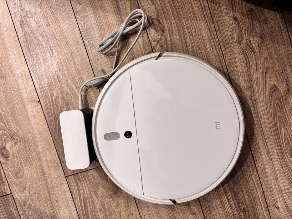 Робот-пылесос Xiaomi Mi Robot Vacuum-Mop White
