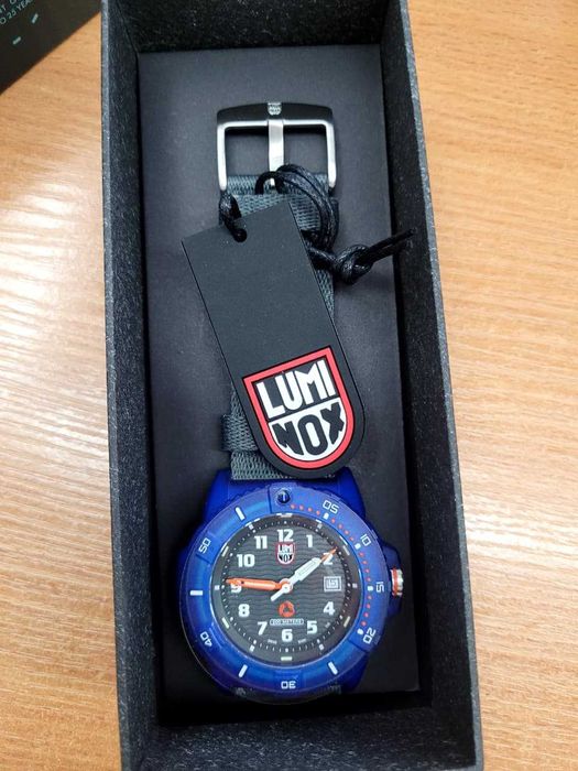 Часы Luminox Tide ECO Quartz Grey Men's Watch