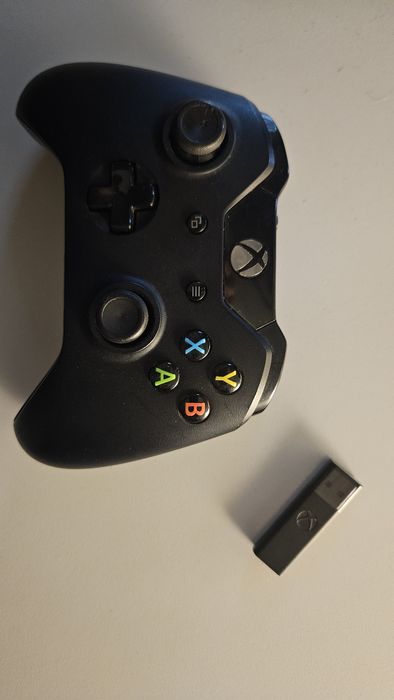 Controller Xbox One + antena Microsoft
