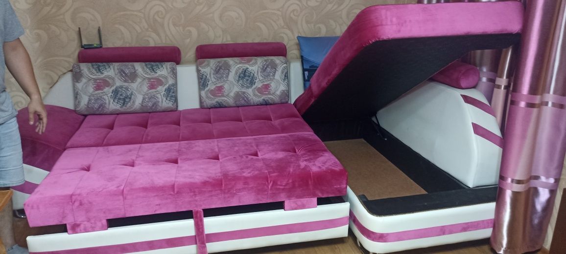Продается угловой диван