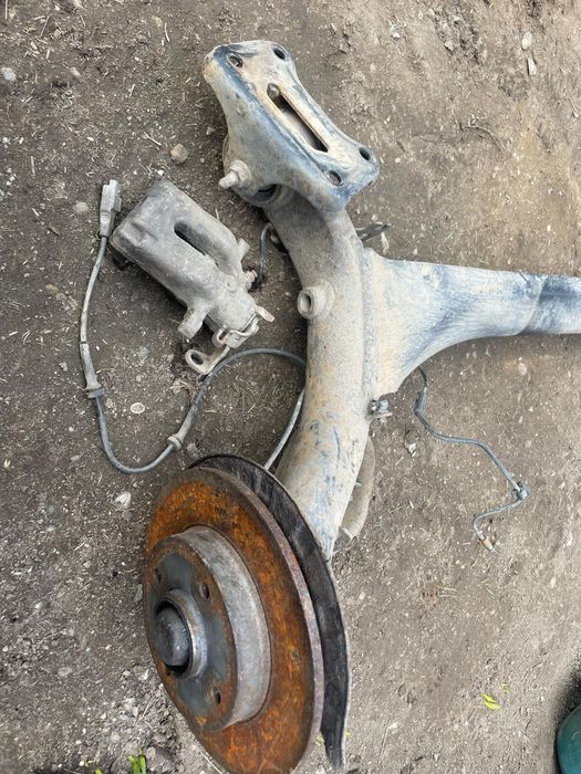 Punte spate peugeot 307