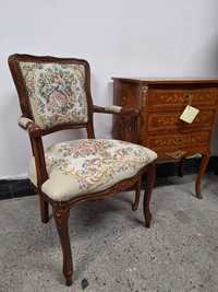 Кресло Луи XV с дърворезба