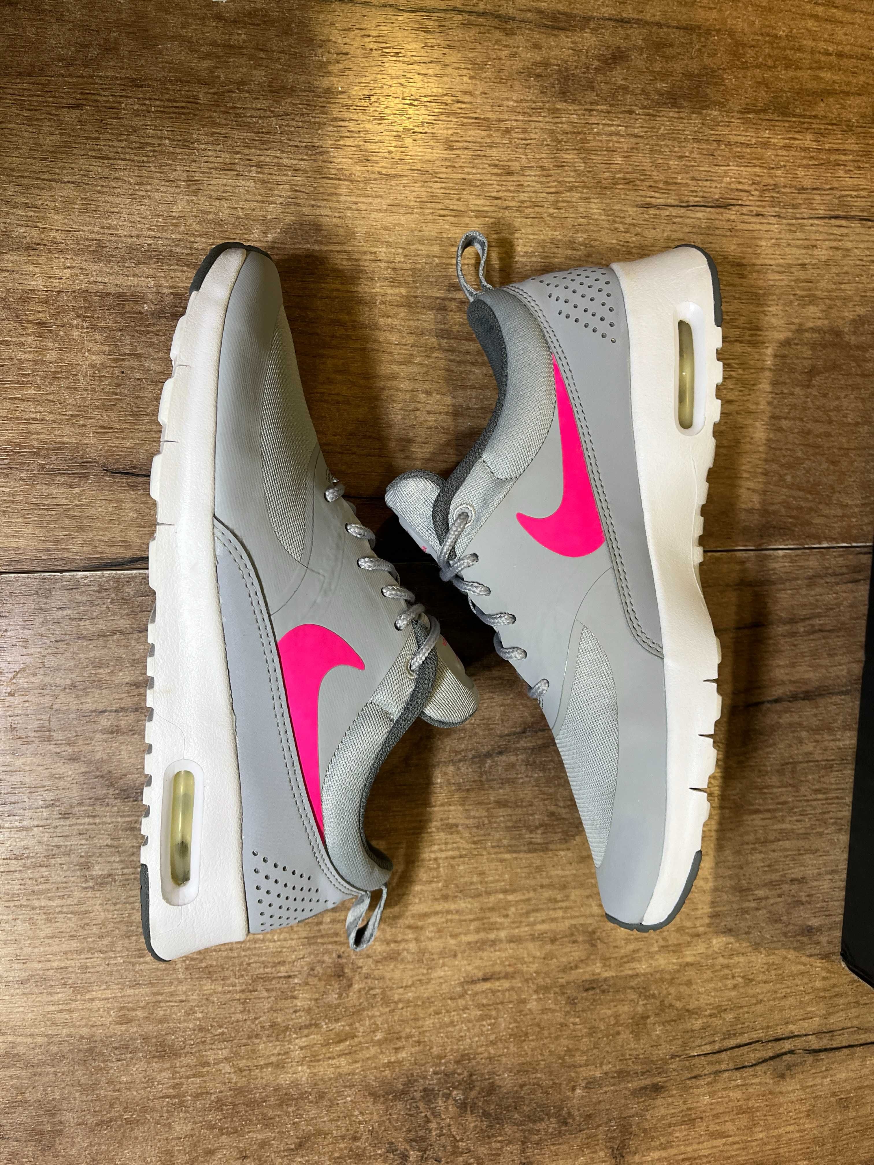 ОРИГИНАЛНИ *** Nike Air Max Thea GS 'Grey Hyper Pink'