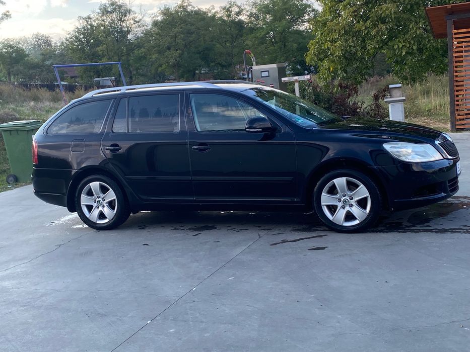 Vând sau schimb Skoda Octavia
