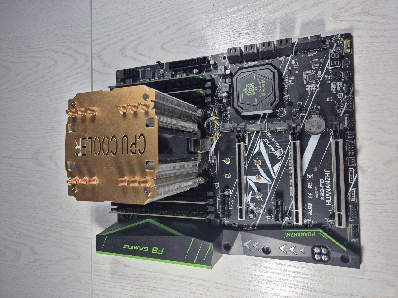 Комплект Huananzhi X99-F8