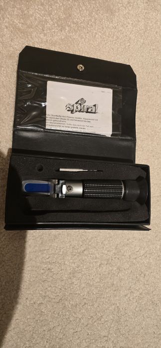 Refractometer (alcoolmetru) portabil