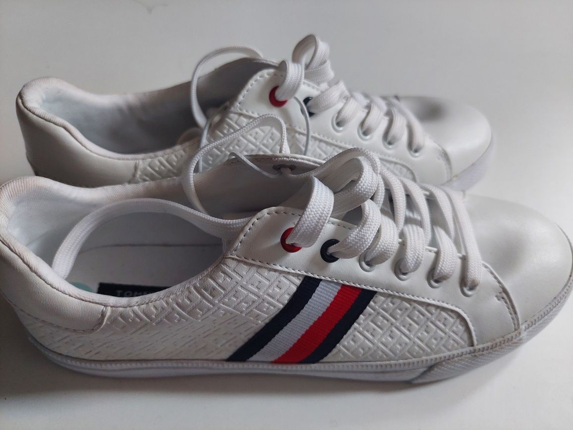 Adidasi Tommy Hilfiger Mar 40