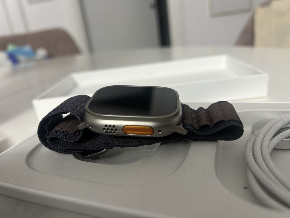 vand smart watch ipone ultra 2 nou in cutie