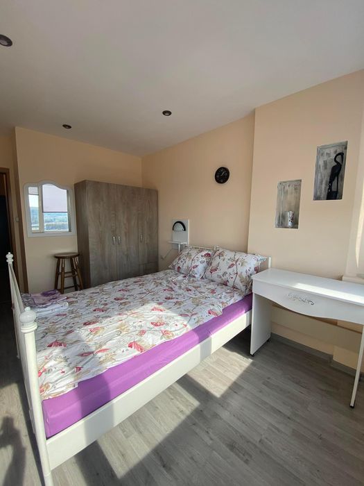 Дава се под наем Тристаен апартамент в Варна, Погреби - 70 кв.м за 750 € - Снимка #11