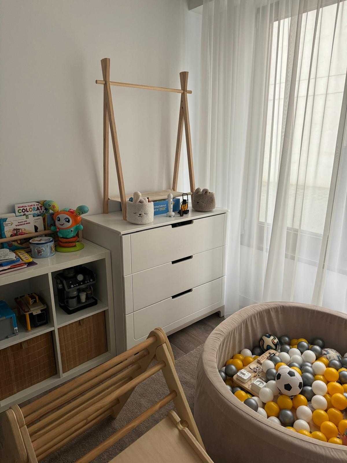 Comoda de infasat 3 sertare lemn natural