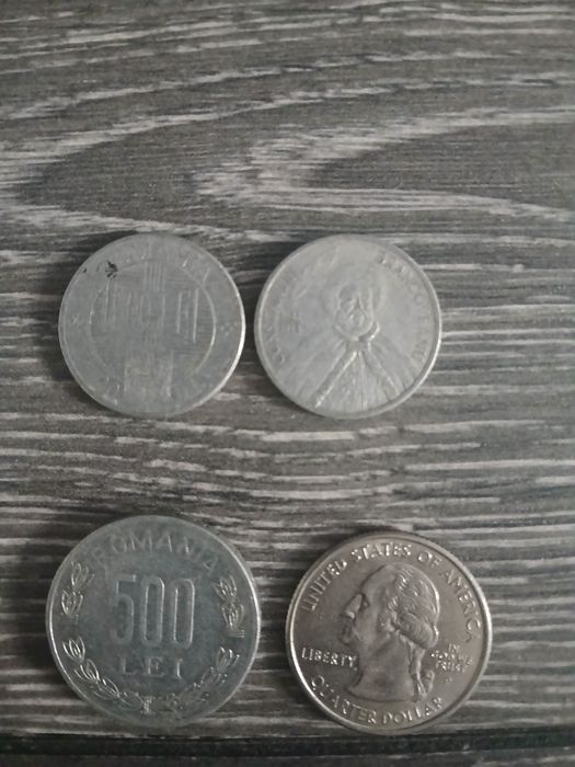 4 bacnote si 4 monede unicate si speciale