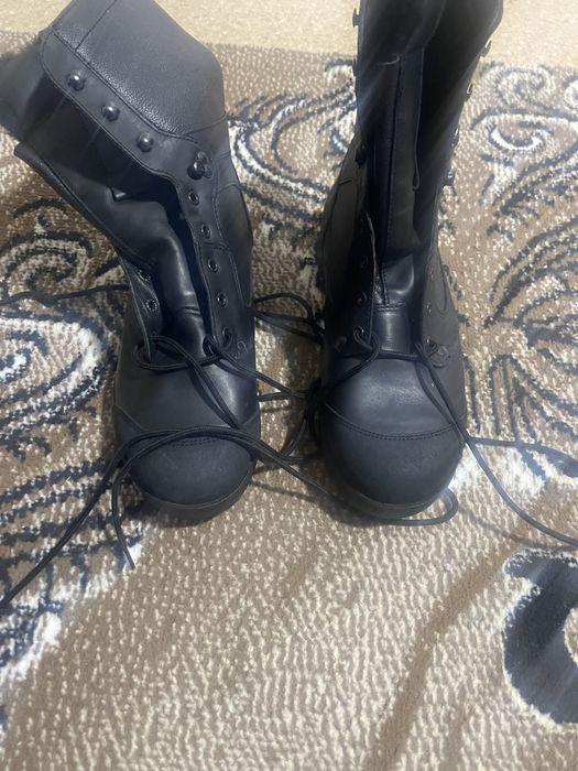 Продам берцы новые