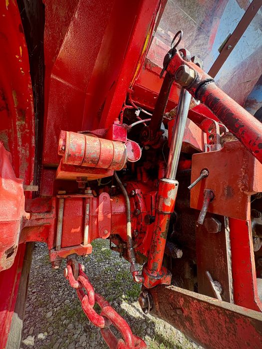 Tractor utb universal 640 dtc