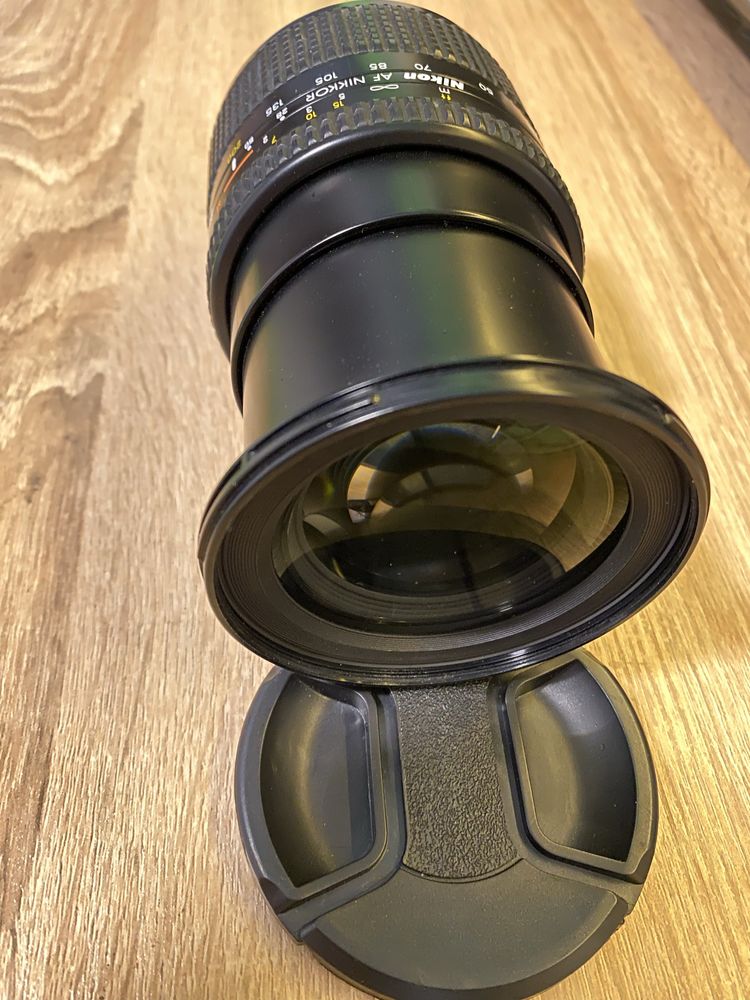 NIKKOR AF 28-200mm 1:3,5-5,6 D