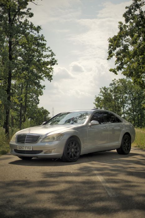 Dezmembrez Mercedes S320 S350 S400 S420 S450 S500 S550 W221 S600 S63