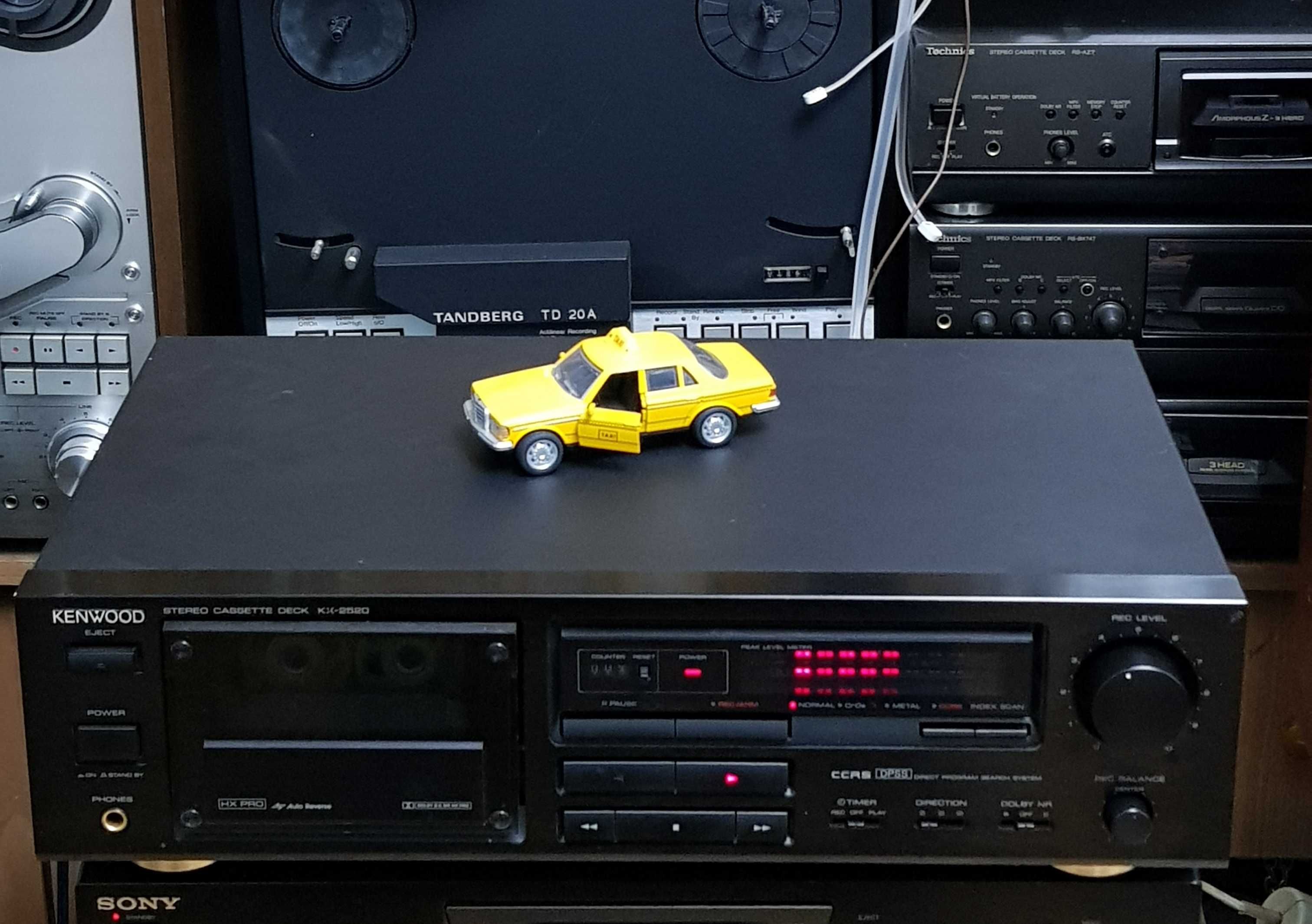 Casetofon Deck Audio Stereo Vintage KENWOOD KX2520  (JAPAN)