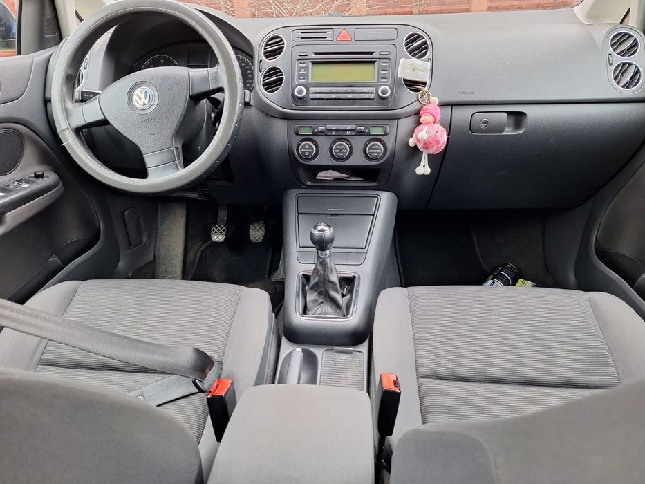 Vw golf 5 plus diesel înmatriculat ro-clima