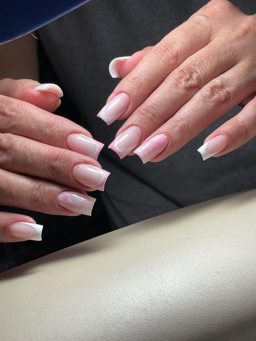 наращивание ногтей,маникюр