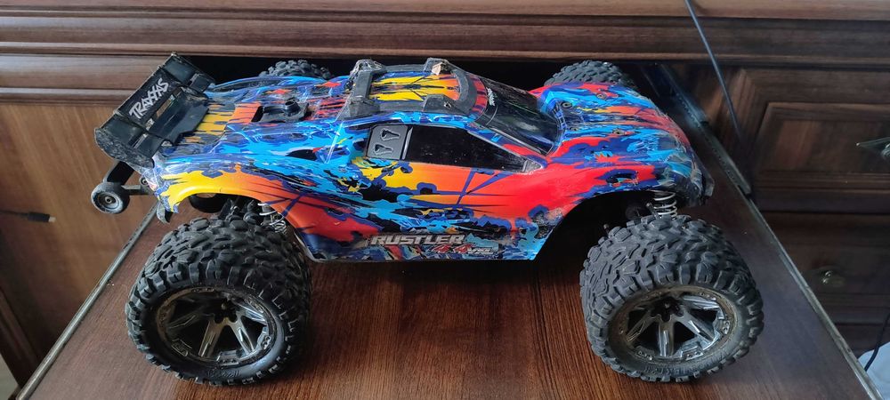 Traxxas Rustler 4×4 VXL 3s |  Heavy Duty