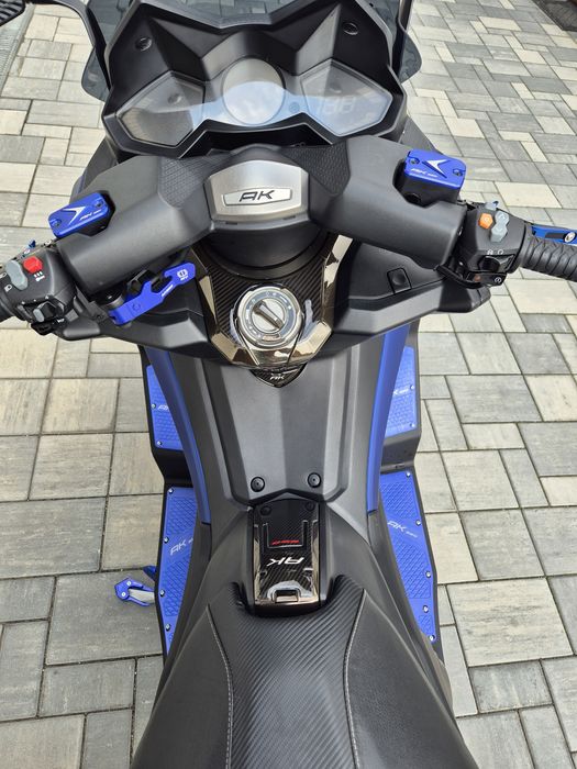 Kymco Ak550 Maxi Scuter  Mivv Exhaust