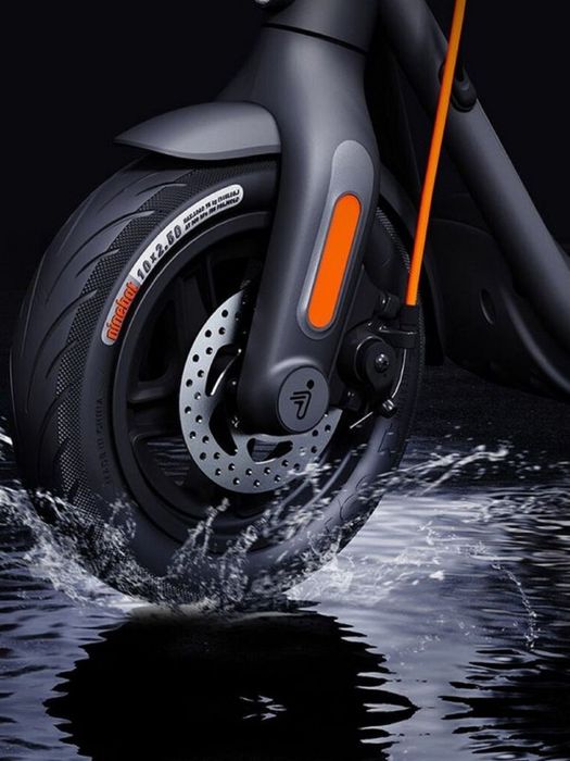 Продаю свой самокат в идеальном состоянии,пользовались очень мало!