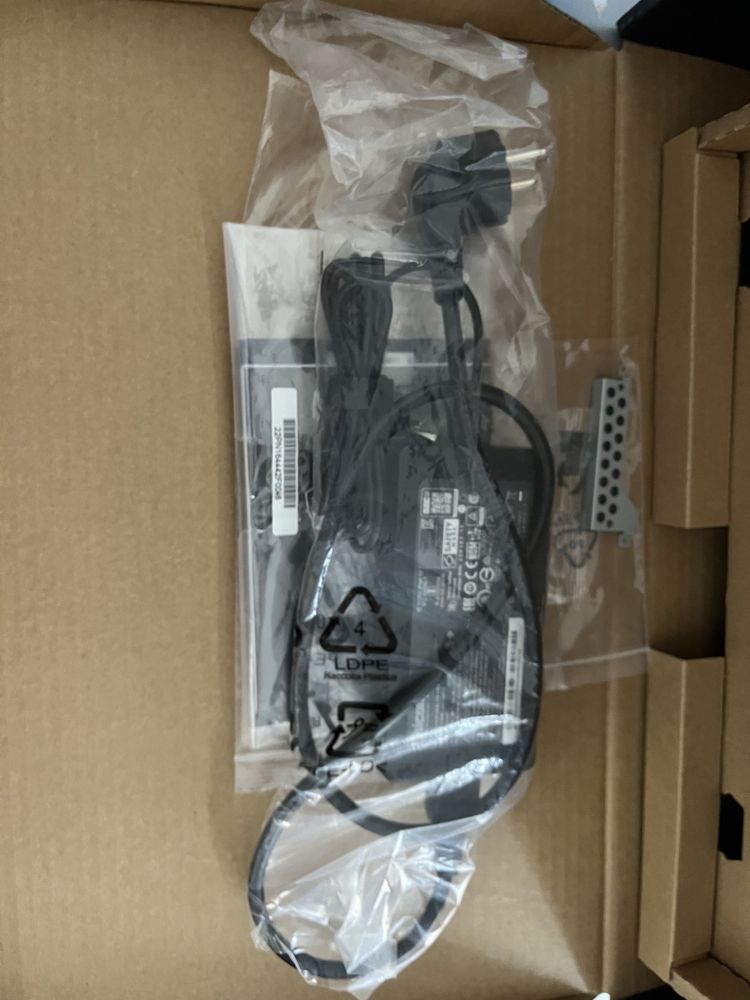 Лаптоп MSI GF63 Thin 11UC