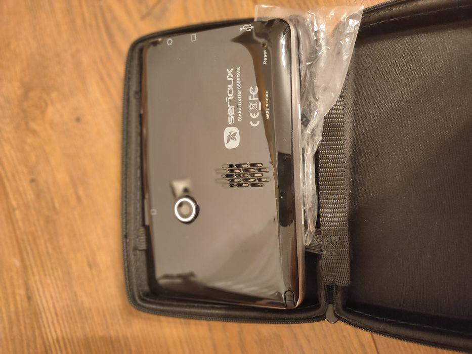 Navigatie si detector radar