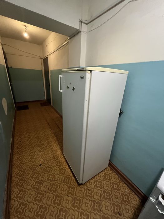 Продам однокамерный холодильник Минск, рабочий б/у