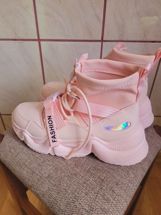 Adidas mar 38 cu 24 cm interior