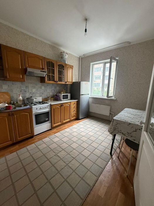 Подселенияға 1 кыз іздеймін