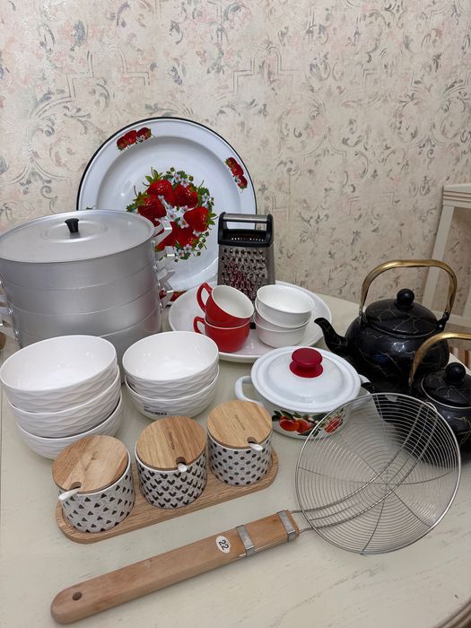 Продается посуды для дома! В отличном состоянии.