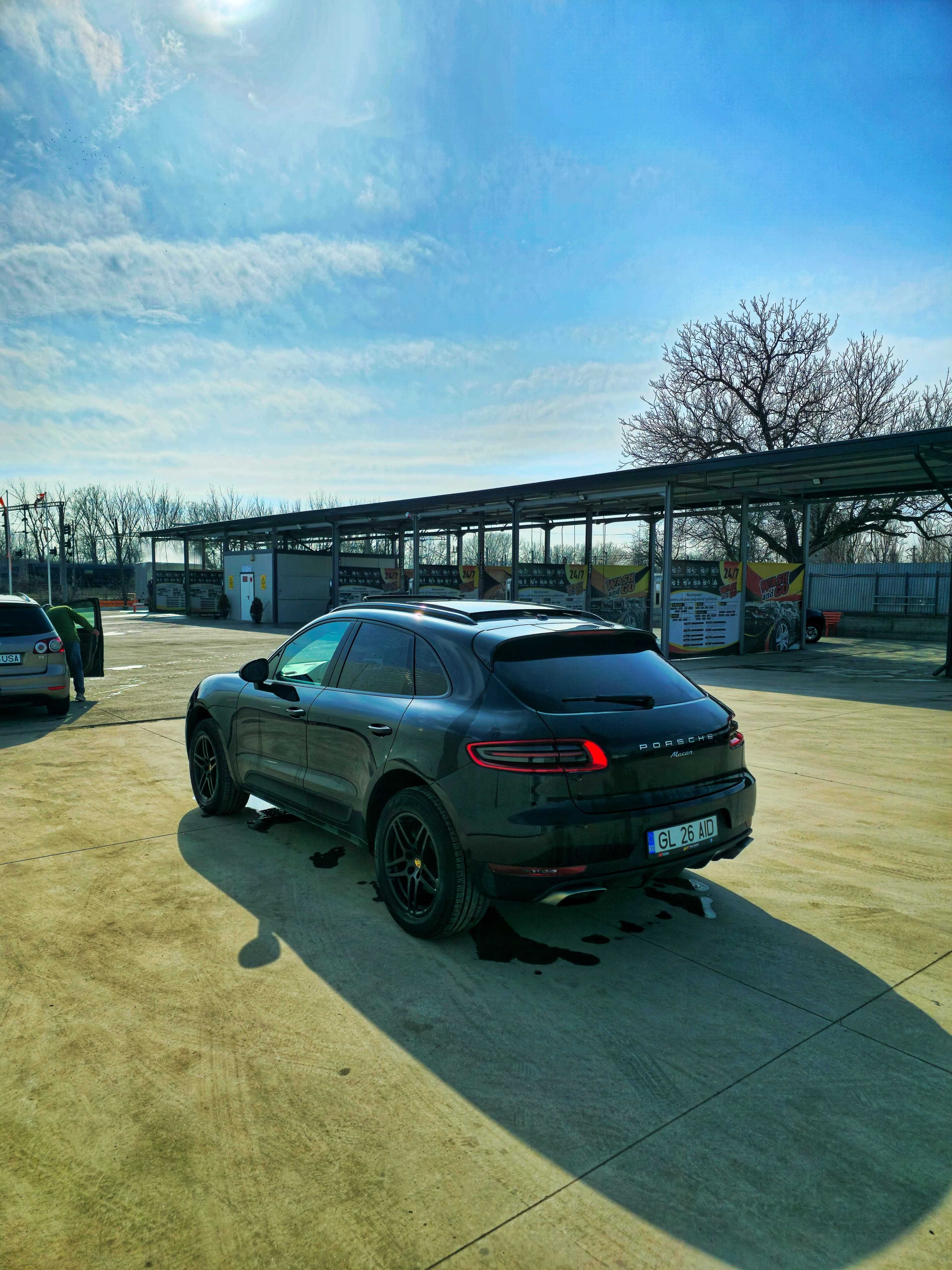 Porsche Macan 2.0 benzina 252cp an 2018