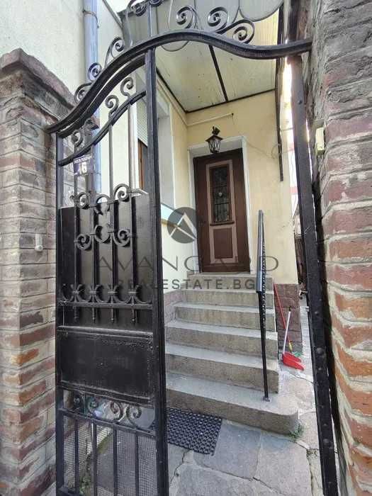 оф.24661 Етаж от къща/ Стария град