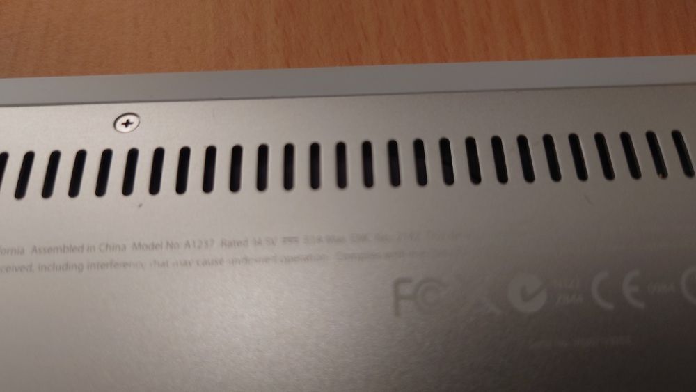 Laptop Macbook Air model A1237