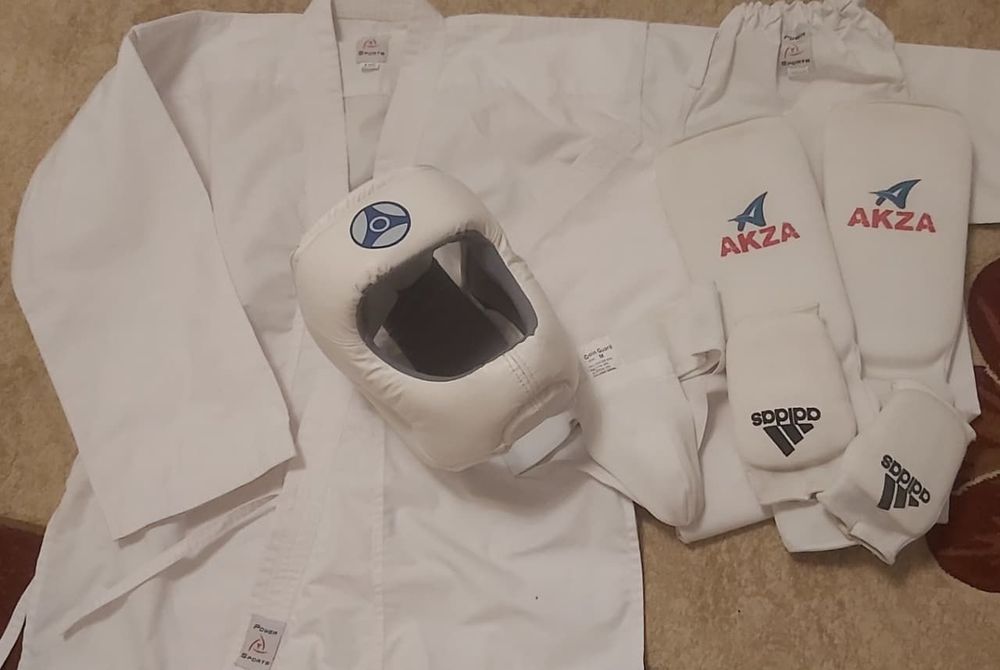 Таеквандо форма барлығы 3000 мын