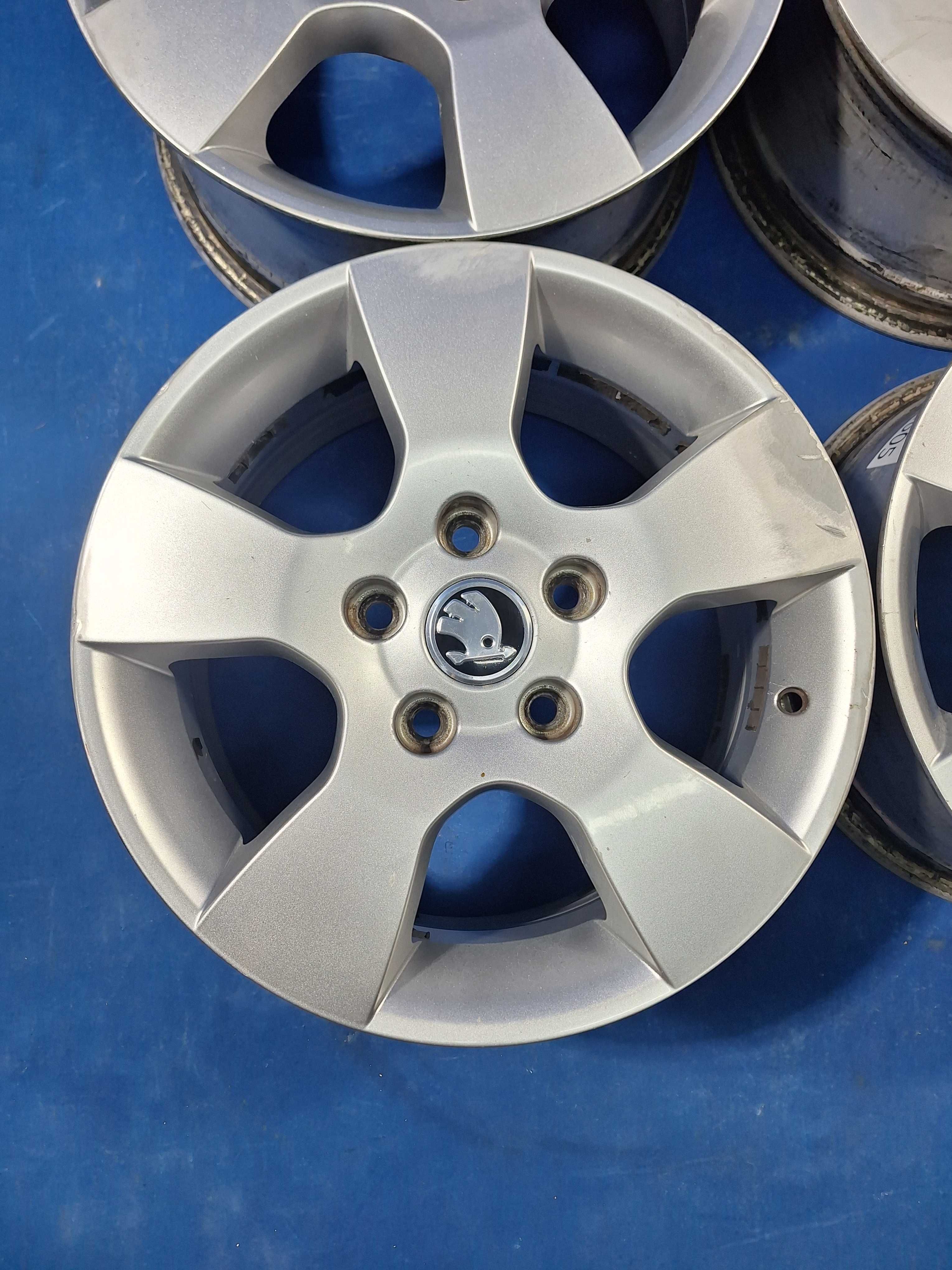 Jante Aliaj 5x112 15'' OEM Skoda Octavia Roometer Yeti 6.5J ET 50