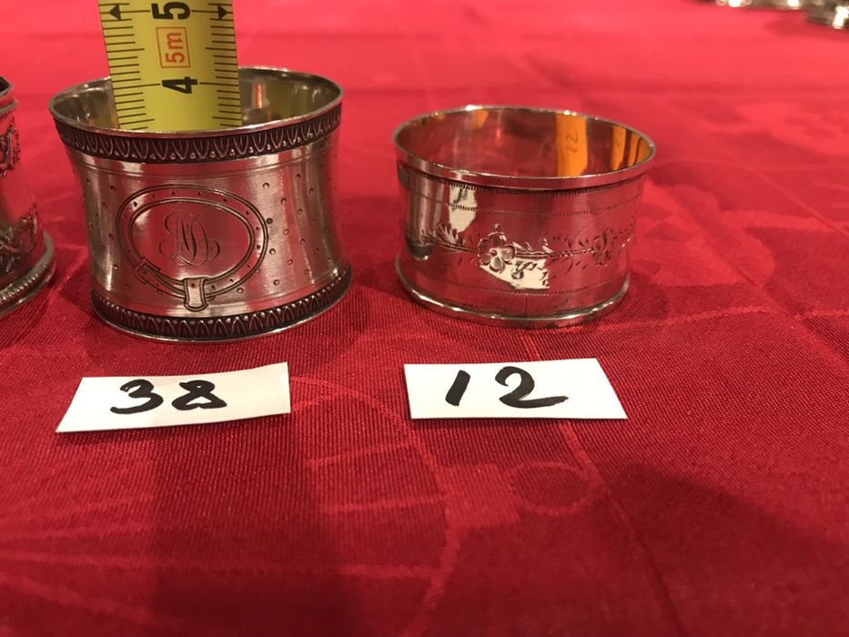 Inele servetele din Argint