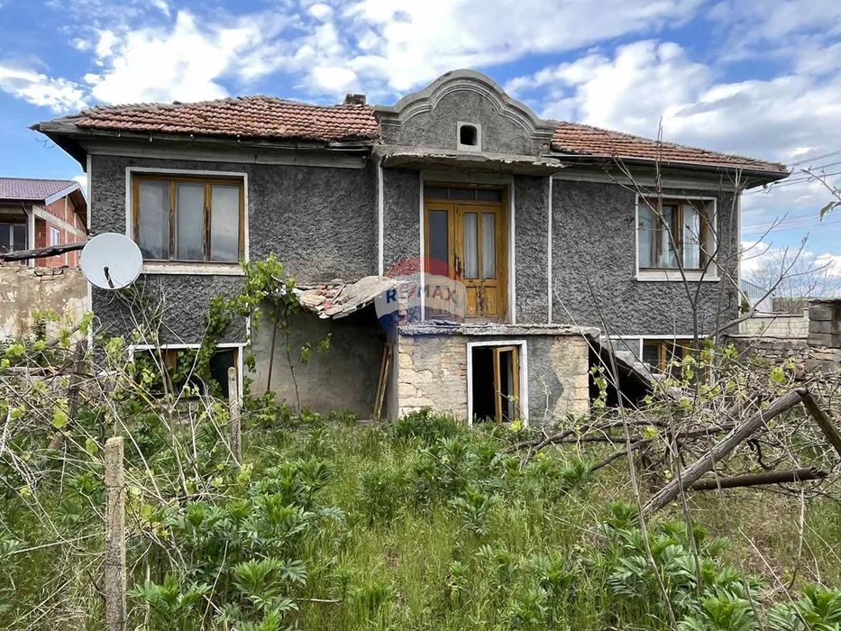 Двуетажна Къща, с.Неофит Рилски, обл. Варна ТМ