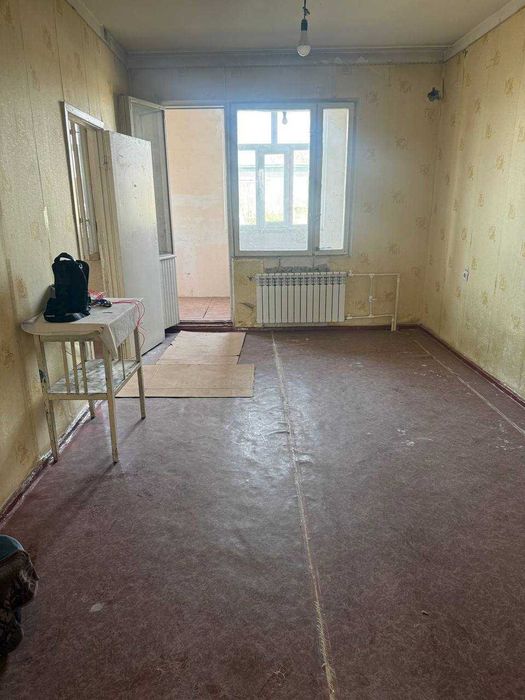 СРОЧНО !! Продается квартира в Яшнабаде 2/4/4 ( 54 кв/м ) Авиасозлар 2