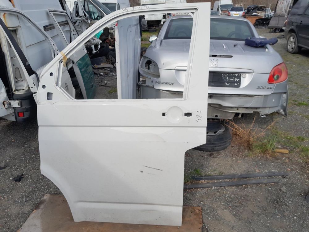 Предна ЛЯВА И ДЯСНА врата за Фолксваген VW T 5 , T6