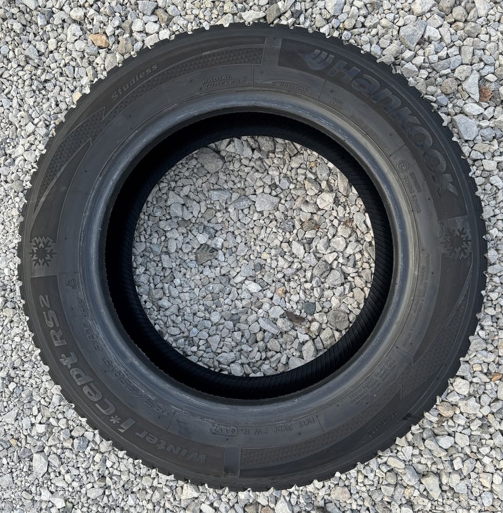 Зимни гуми Hankook 185/65/15, Dot: 41/17