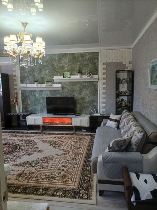 Ижарага 2/6/9 Ц 1 2х комнатная срочно в аренду 2 хонали 6 чи этаж