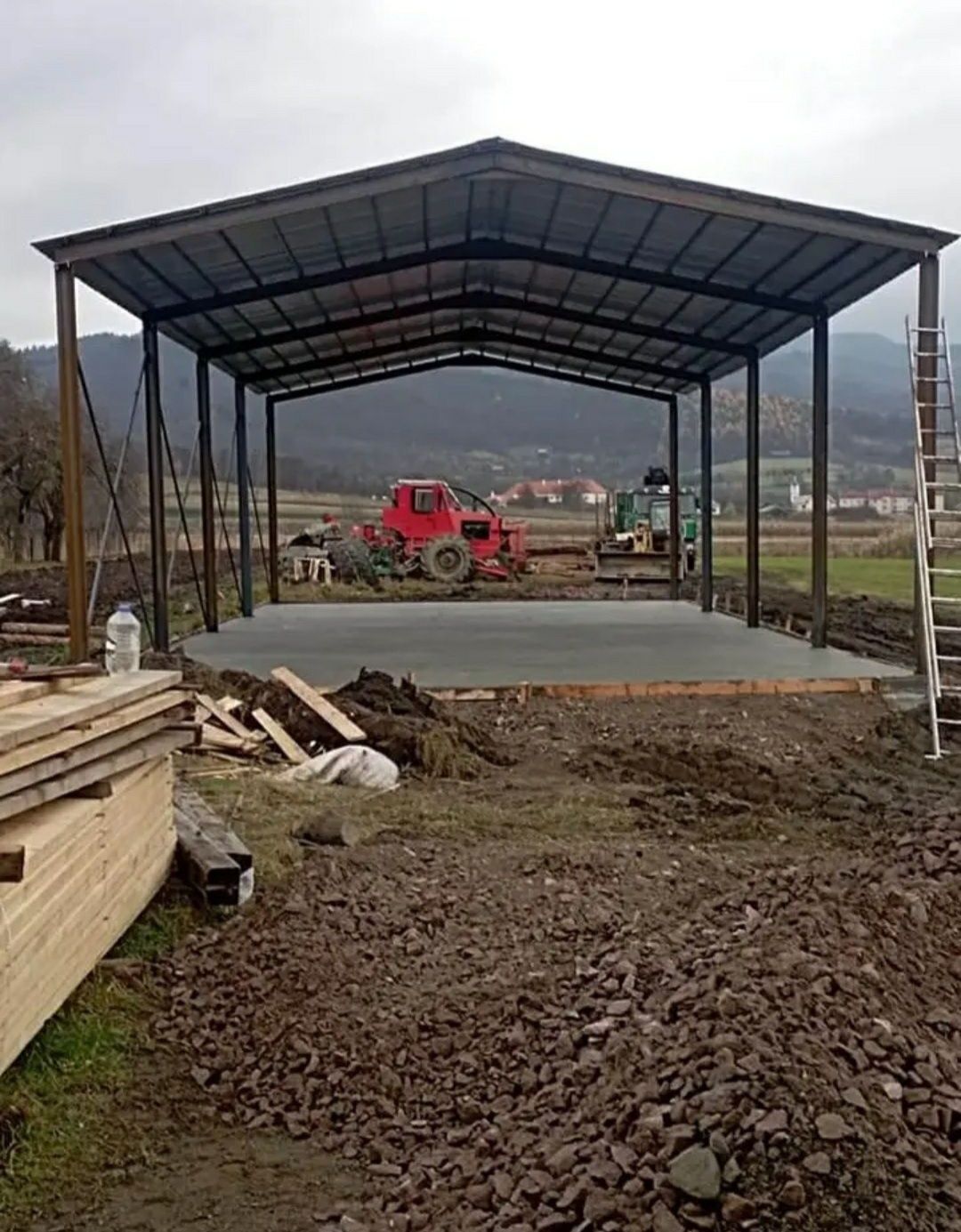 Vând hala metalica 15x11x4 confecționată din europrofile 140 ipe
Cu țe