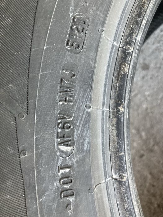 Лятни гуми 215-65-16