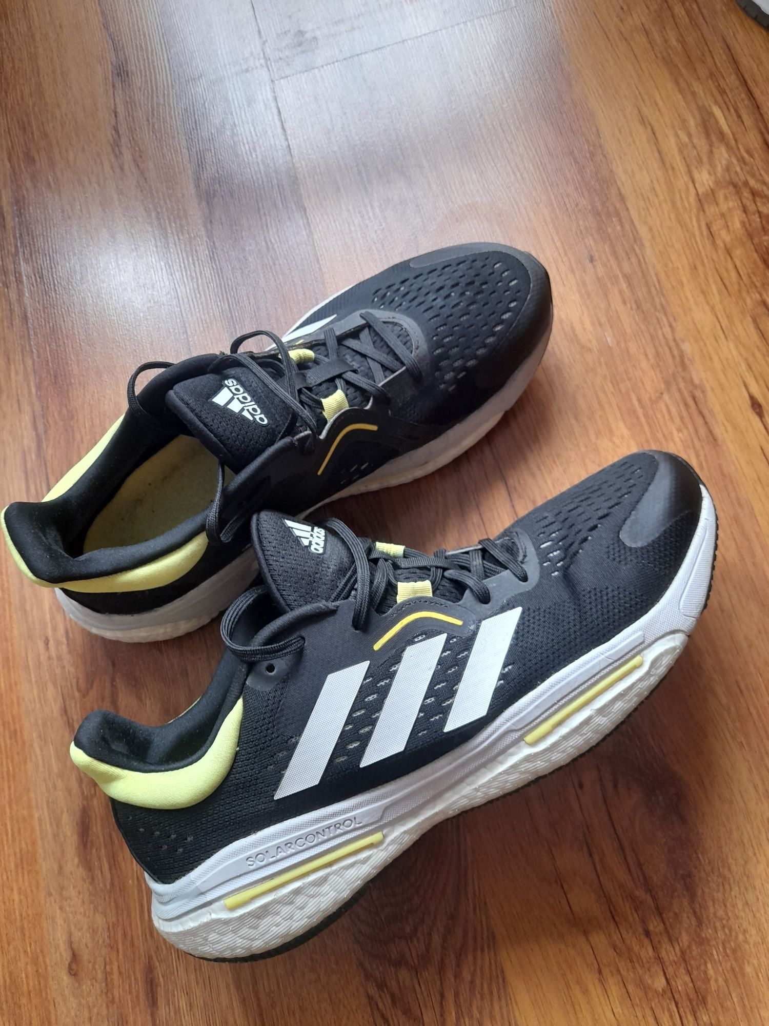 Adidas Solar маратонки 44.5 номер.